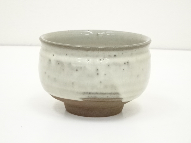 JAPANESE TEA CEREMONY / WHITE GLAZE TEA BOWL CHAWAN / 
